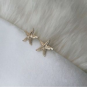 14k solid Gold Large Star fish earrings